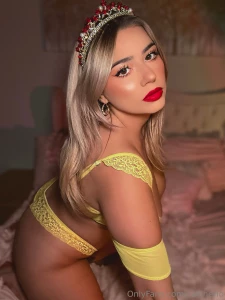 I wanted to give you guys a little sneak peek of some of the lingerie part 4