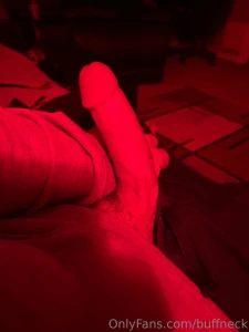 Cum to my red room