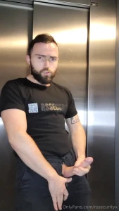 J ai trouver personne pour me vider j ai g cher mon jus dans l