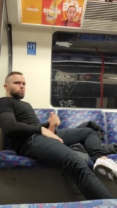 Connais tu le m tro londonien maintenant moi oui