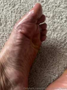 This regular always gets a fj amp hj posting part 1