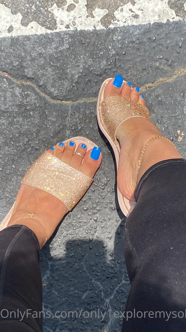 Soooo loving this blue part 3 