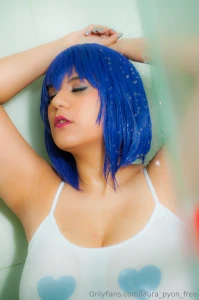 What would you do to me in the shower more pics like this on