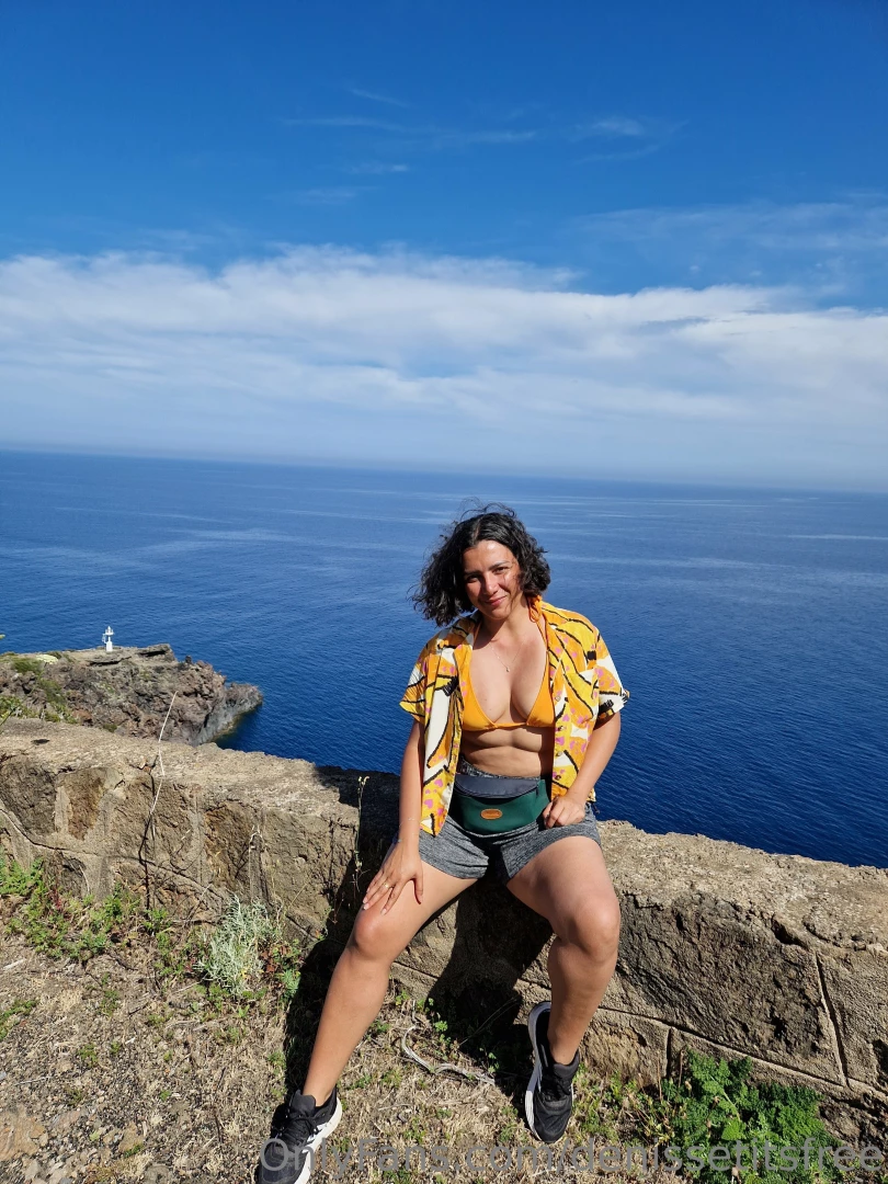 Heaven exists il paradiso esiste el para so existe 