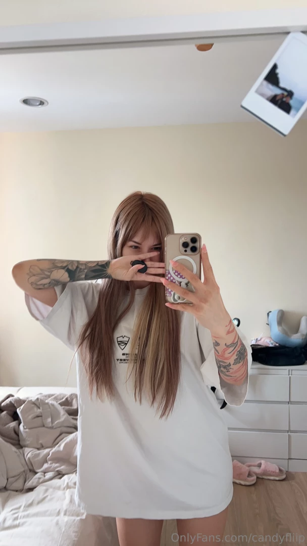 Natural selfies or elaborate staging - which attracts more attention 