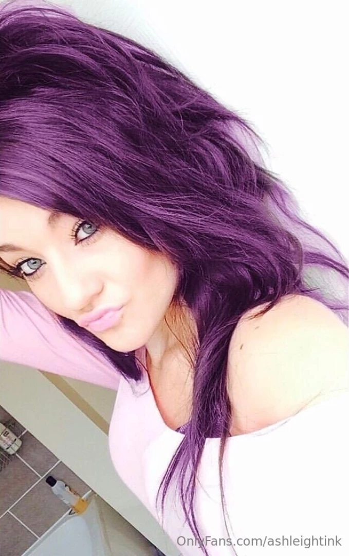 Heyyyy what do you all think of my new hair 