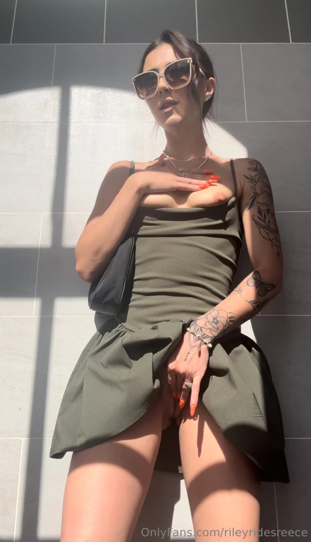 Always on the look out for risky places to get myself off 