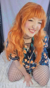 Free pics 3 gonna post the paid half of this set today too but i took part 1