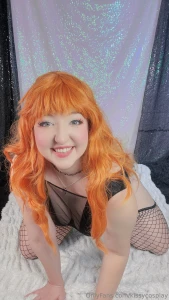 Nami set 39 photos and an almost 5 min video playing with my titties