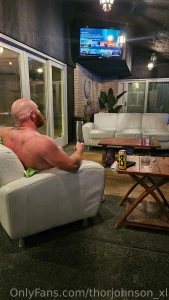 How would you get daddy s attention