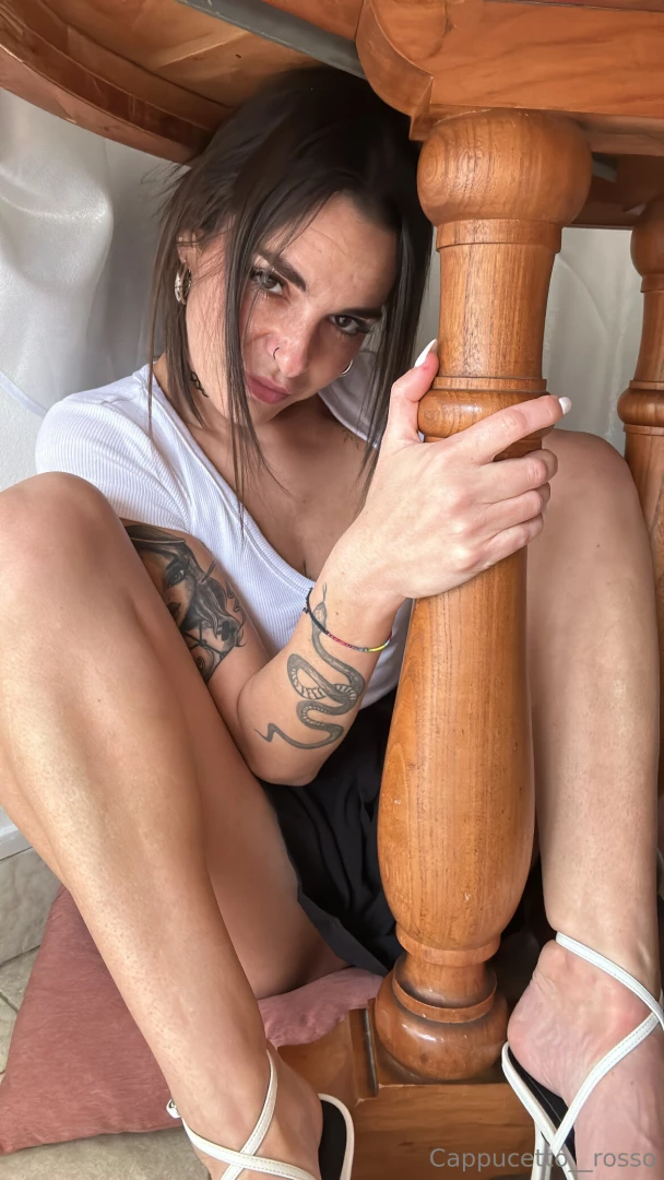 Oh oh mi hai trovata forse dovevo nascondermi meglio ma volevo ancor 