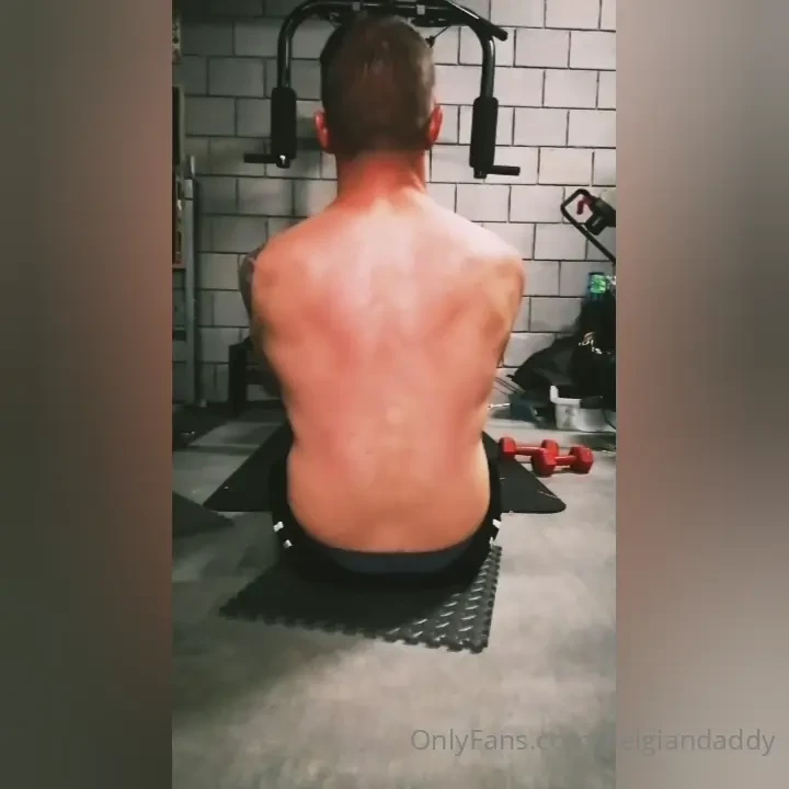 Back work-out getting in shape 4 y all soon a big photoshoot for a tv 