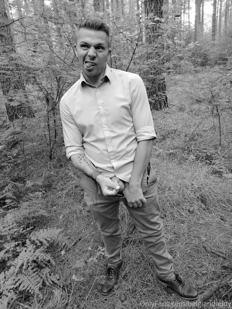 Crazy horny mood but i got a nice blow job in the woods wanna see it 