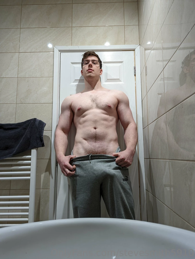 Love a littke on off photoshoot lmk your favorite part 1 