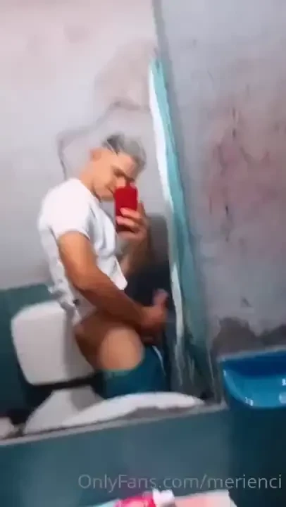 Hello baby do you want to see a good cock subscribe for free to my 