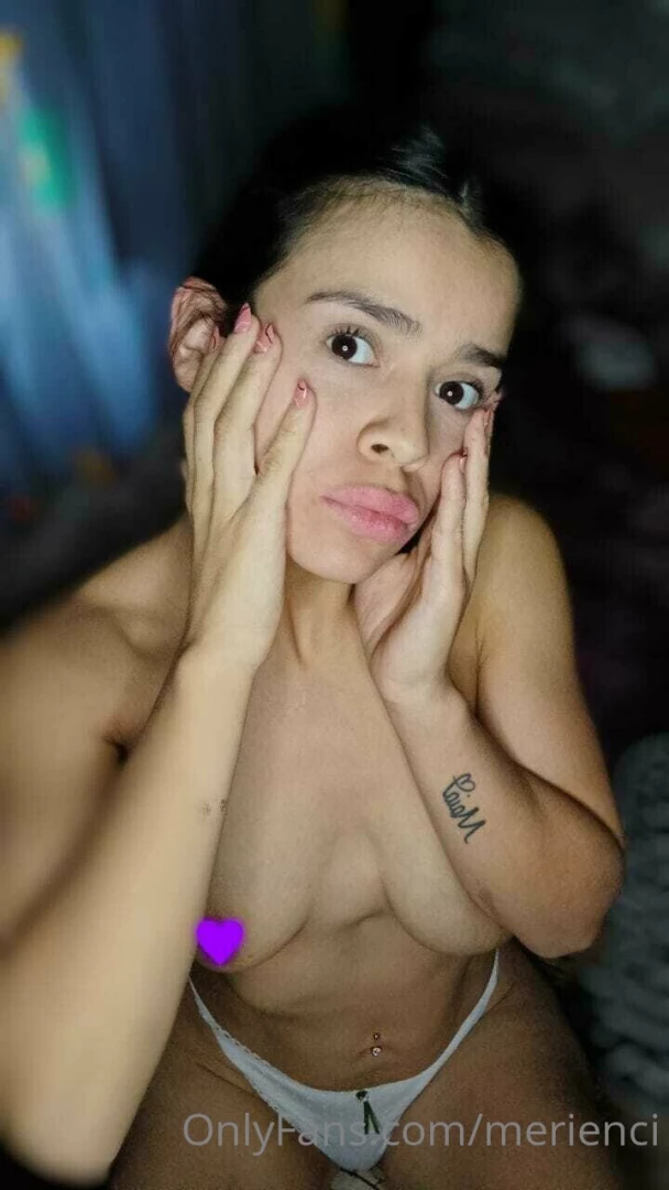 She is my friend bebotaenlinea subscribe for free bebotaenlinea 