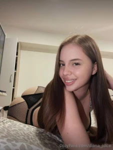College cutie newbie rileystormm wants to show how wet she is this part 6