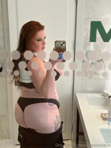 Who doesn t love some good bathroom selfies part 10