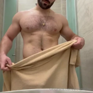 Let s see if one of you is quick enough to make me drop the towel tip