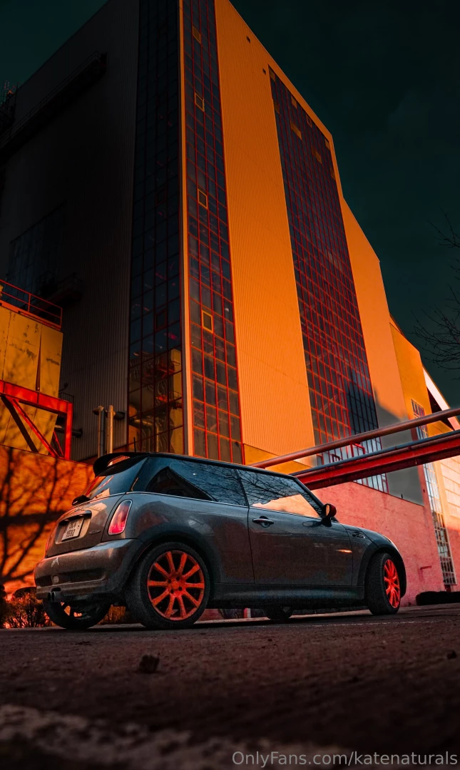 Pond ln v let s bob kem miluji kr sn auta s mr tnost part 2 