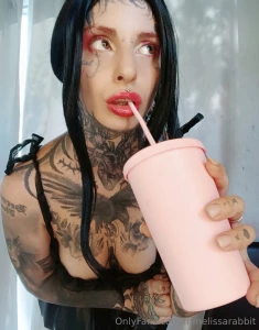 No te olvides de tomar agua uwu don t forget to drink water uwu