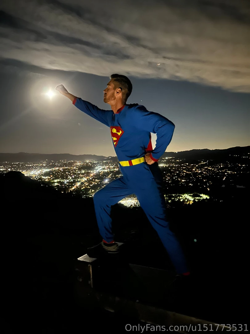 Having some fun night hiking part 2 