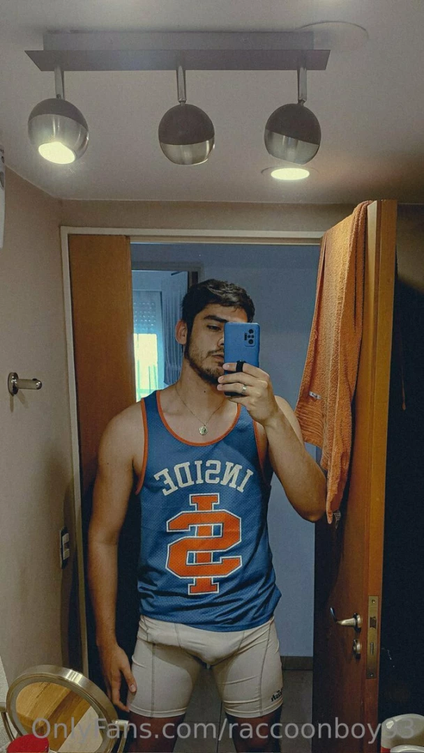 M s despierto que yo 