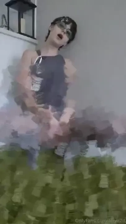 Learning to isolate my booty muscles wanna watch 