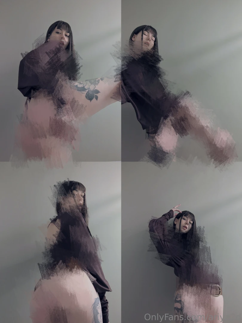 Scroll to the end of this set for one of the most glorious pussy 