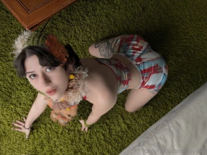 Do i look good from down here part 1