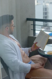 A good way to kick off the weekend is to stimulate the mind with a