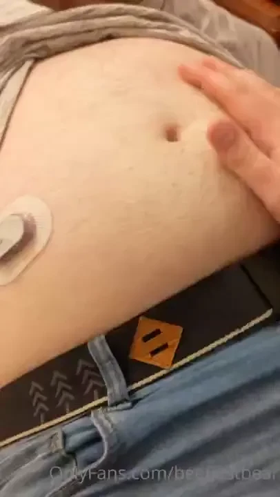 Walked in on growbothways on his phone and couldn t resist going for 