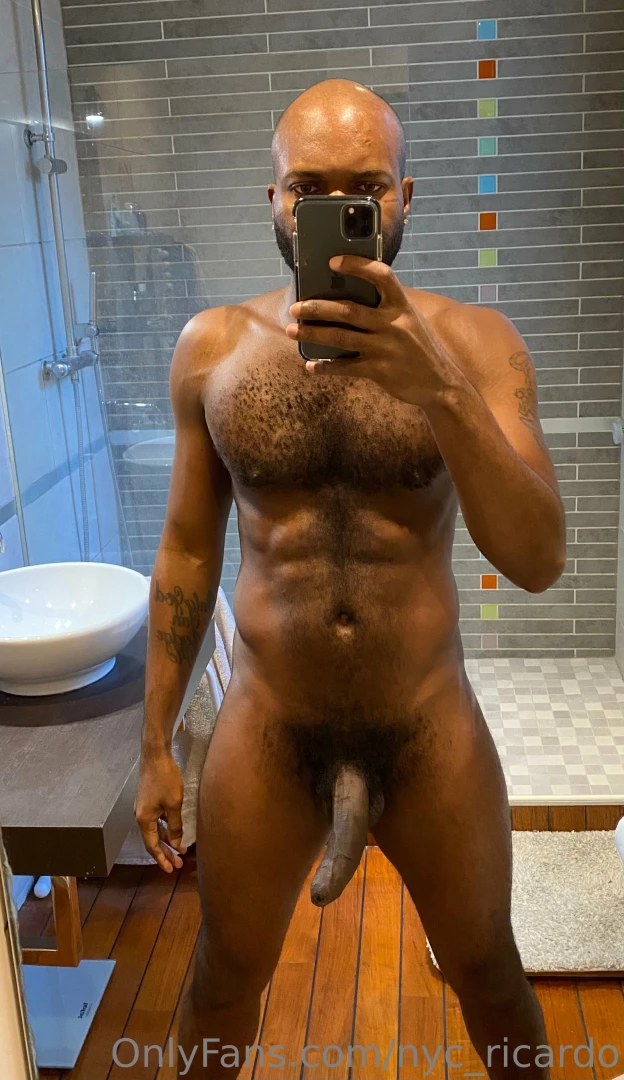 Do you like my hairy chest 