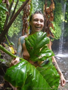 Nudity in the midst of nature i love this feeling