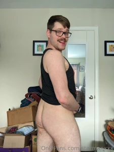 Hey babe i got your hump day snack part 1