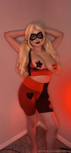 What cosplays do you want to see in the new year part 2