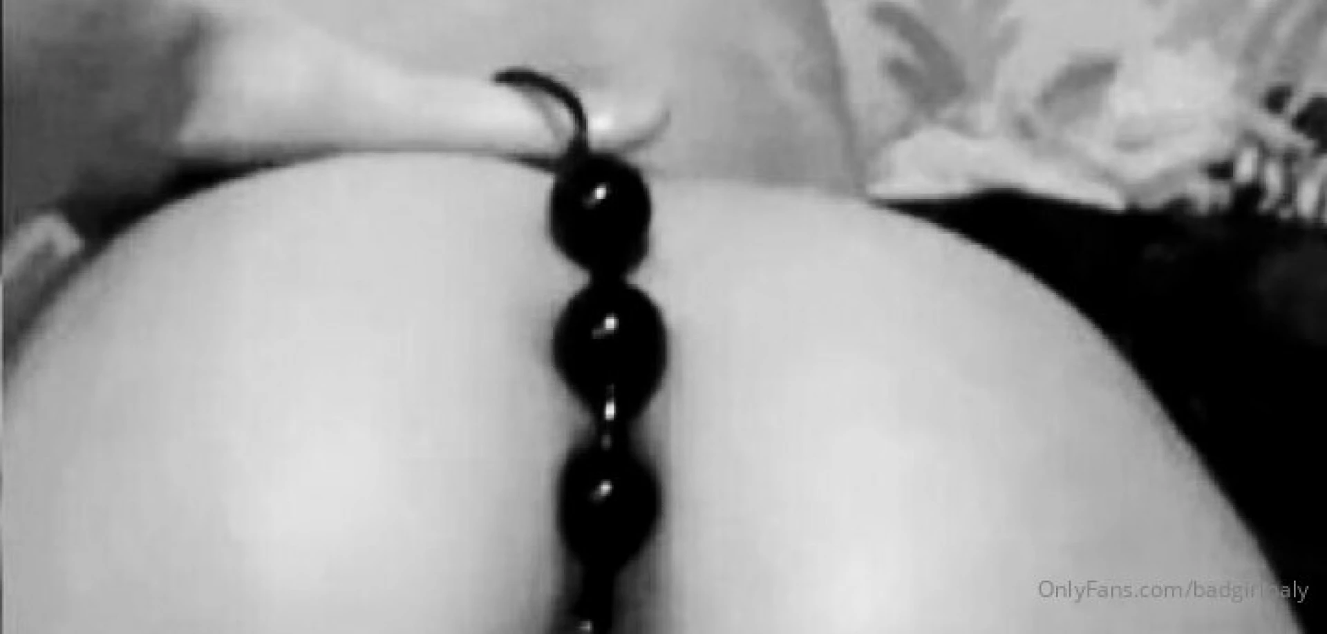 Super playful i want to play right now 