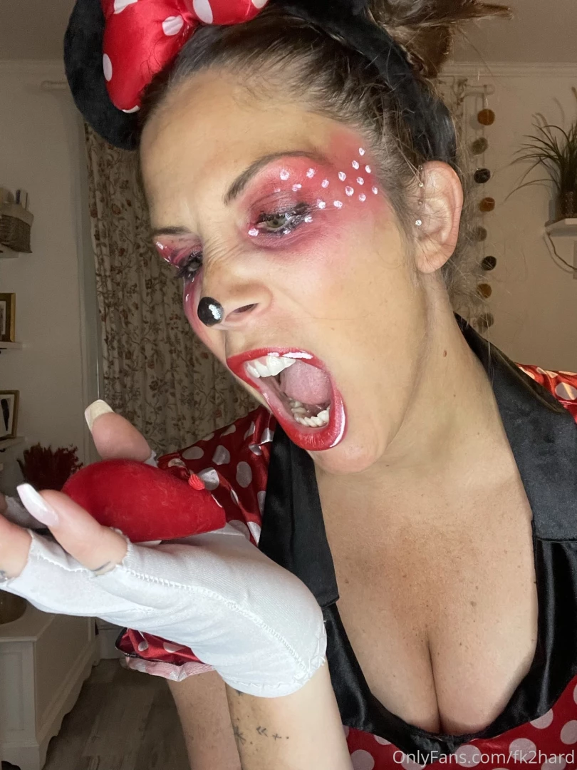 Milf salope en solo ep 3 6 je me d truis la chatte avec un gode xxxl part 8 