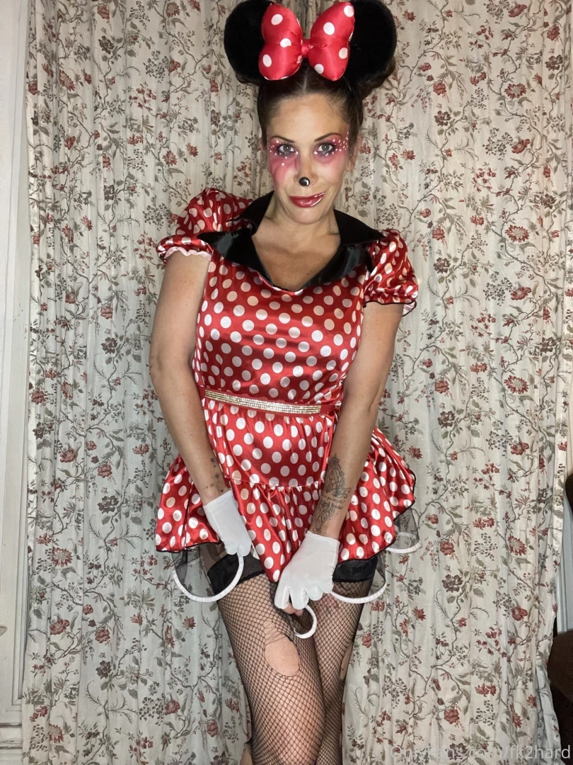 Milf salope en solo ep 3 6 je me d truis la chatte avec un gode xxxl part 4 