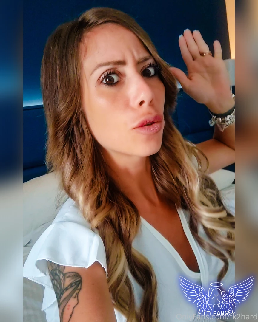 On pi ge mon jeune voisin de 18 ans avec ma copine littleangel84 on 