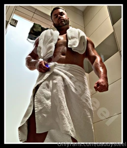 Try to refrain from licking my shower stall after i m done using it ha part 1