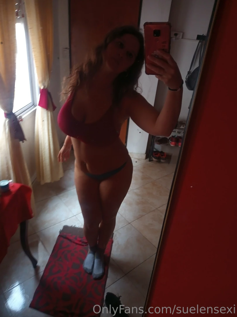 Hi babe do you want play whit me 