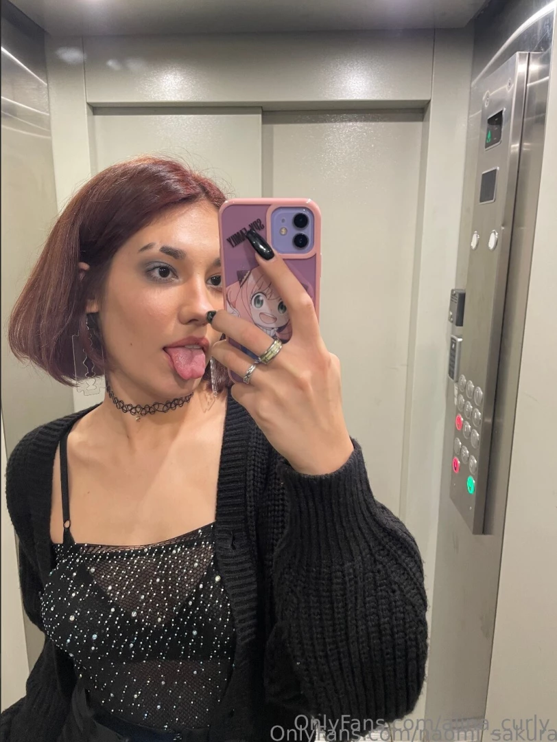 Naomi_sakura is wet right now sexy girl naomi_sakura is the most part 385 