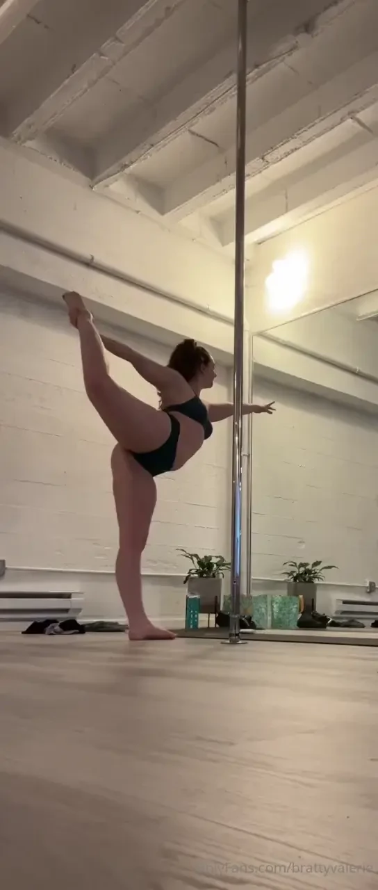 First time back in the pole studio since the holidays trying to get 