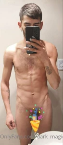 Free free free milk_latino milk_latino play with this bad boy sexting