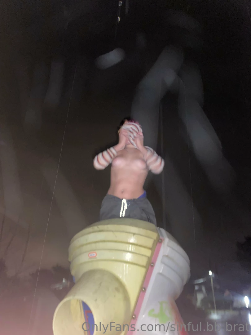 Flashing my tits at an abandoned play ground 