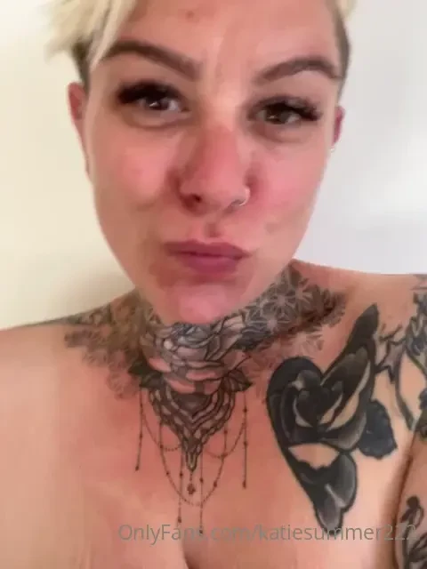 Sucking my big boobs 