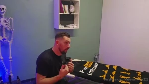 Squirting frenzy tantric massage by english_tom20vip his amazing hands