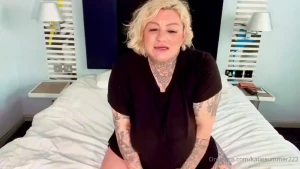 What would you do if your girlfriends were having an affair