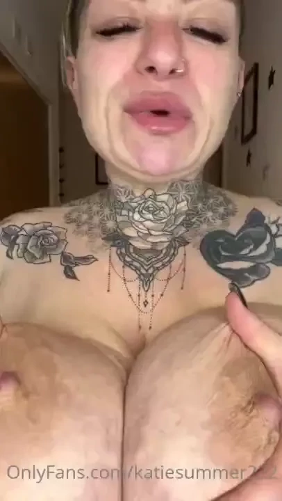 Size 32 k boobs nipple sucking shaking full 5 min video with creamy 